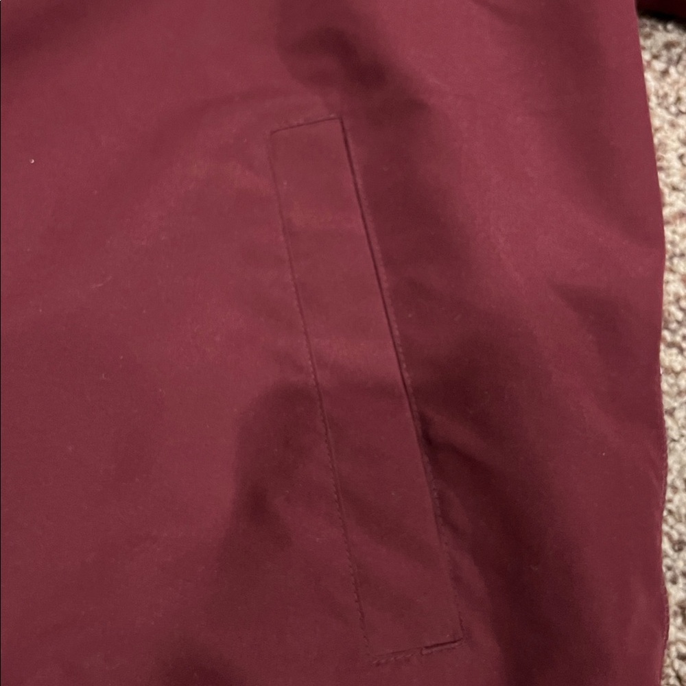 University of Montana polyester v neck shell - Picture 4 of 6